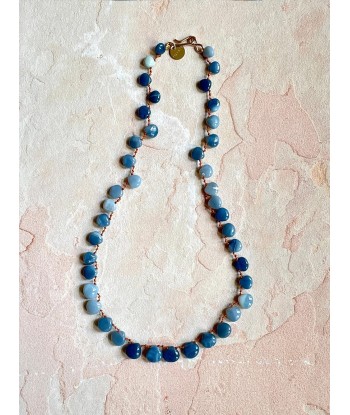 BERRYBLUE BLUE OPAL NECKLACE plus qu'un jeu 