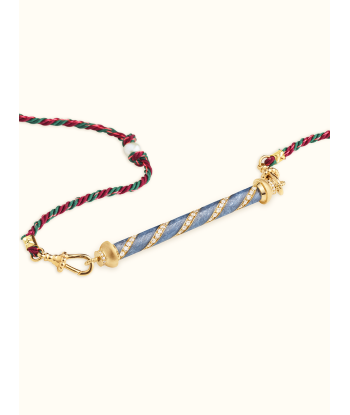 NECKLACE CANDY BLUE CANE s'inspire de l'anatomie humaine